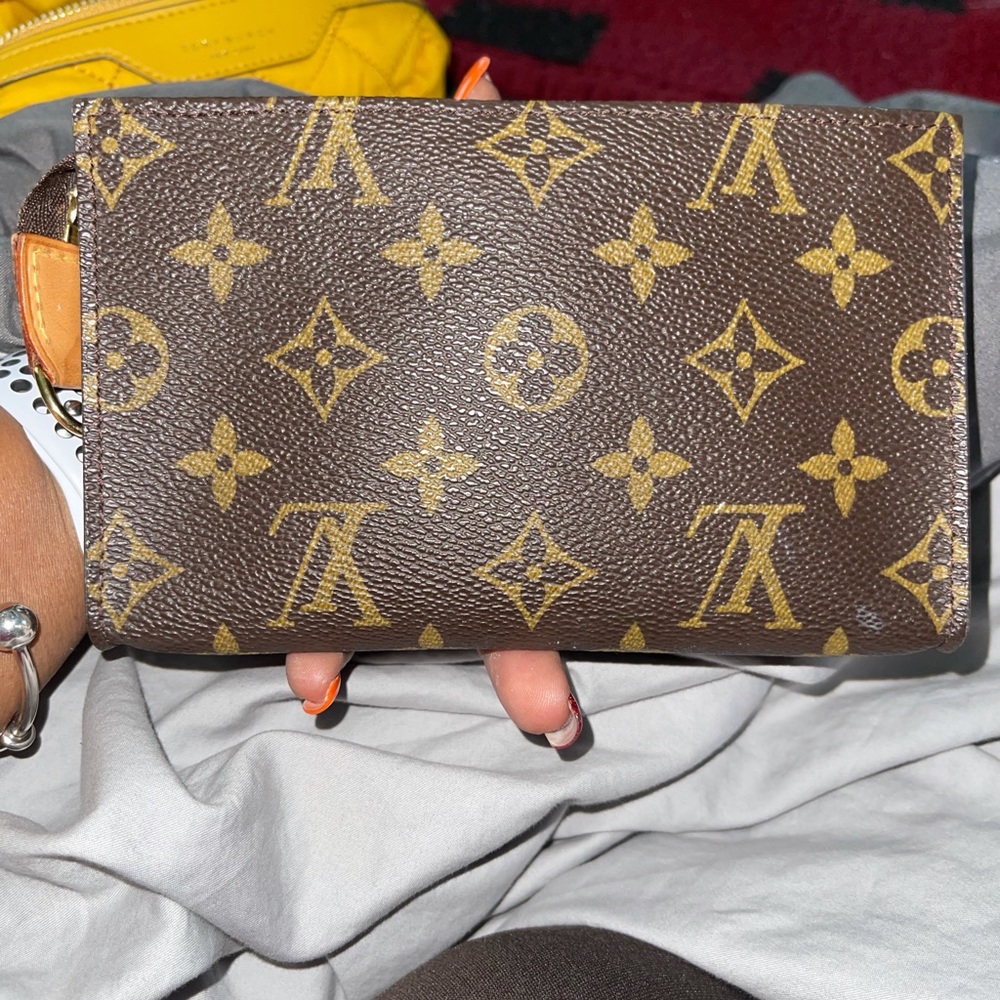 Authentic Louis Vuitton Small pouch